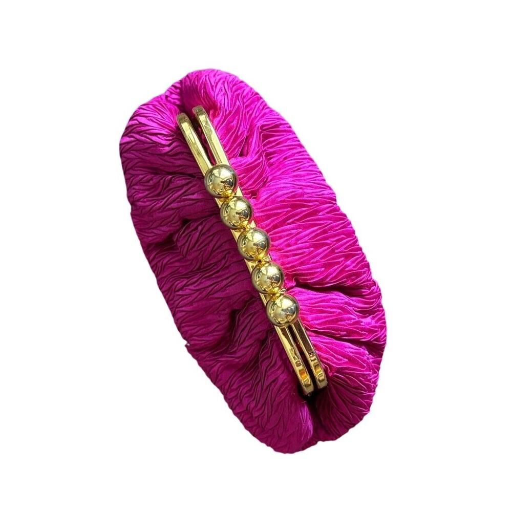 Fuschia Pink Pleated clutch with gold chain - Picture 4 of 6